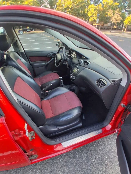 2003 Ford Focus 1st Gen - Image 9 of 20