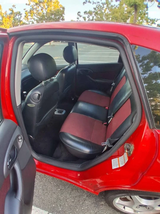2003 Ford Focus 1st Gen - Image 8 of 20