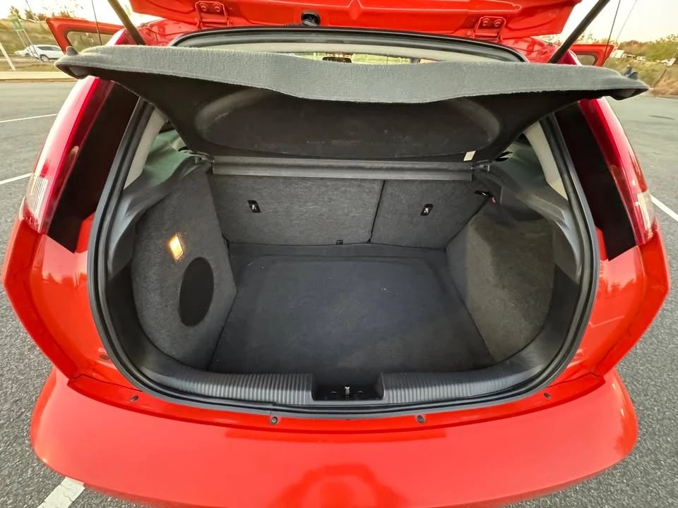 2003 Ford Focus 1st Gen - Image 15 of 20