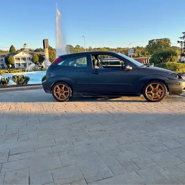 2003 Ford Focus SVT