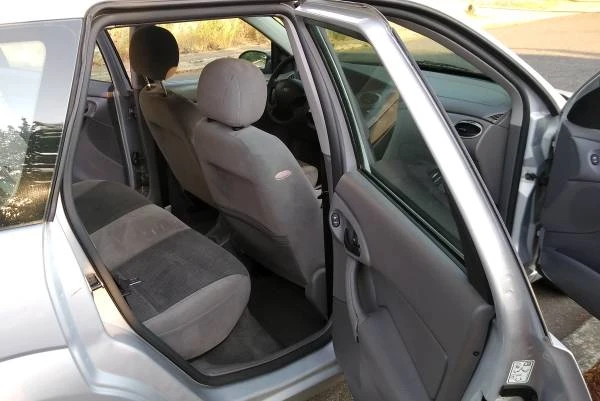 2003 Ford Focus 1st Gen - Image 15 of 15