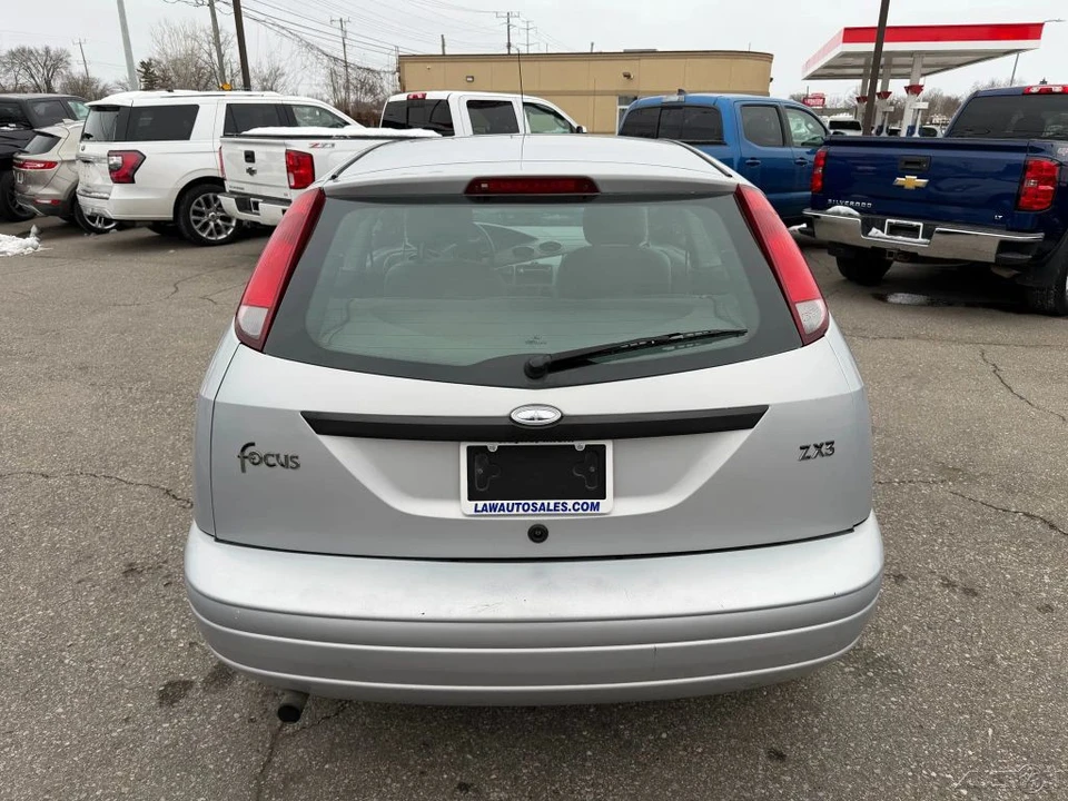 2003 Ford Focus 1st Gen - Image 4 of 12