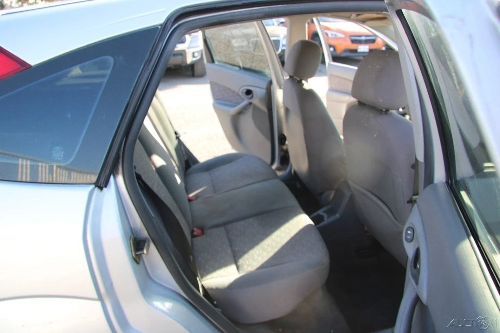 2003 Ford Focus 1st Gen - Image 21 of 21