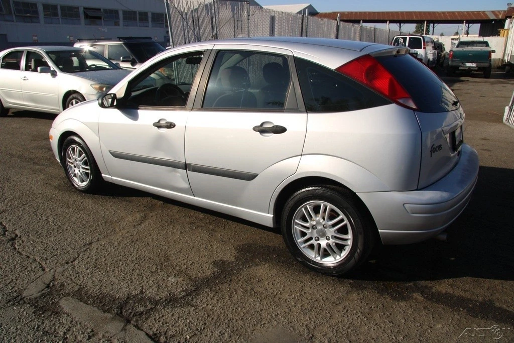 2003 Ford Focus 1st Gen - Image 6 of 21