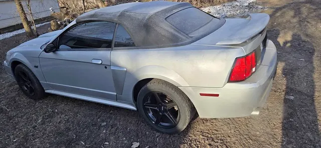 2003 Ford Mustang GT Coupe 2D
