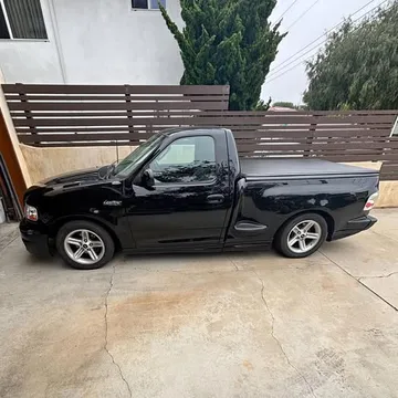 2003 Ford Lightning
