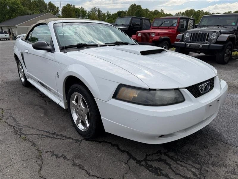 2003 Ford SN95 Mustang - Image 9 of 20