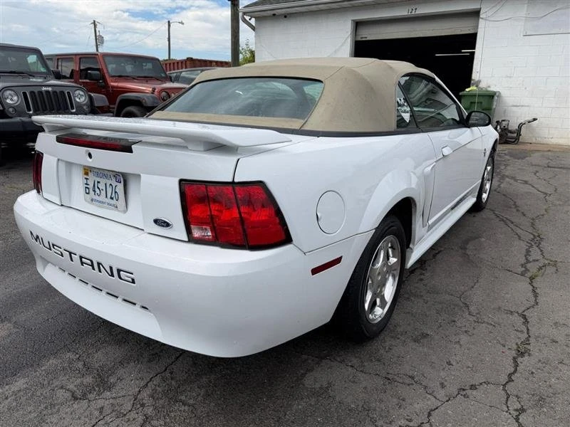 2003 Ford SN95 Mustang - Image 7 of 20