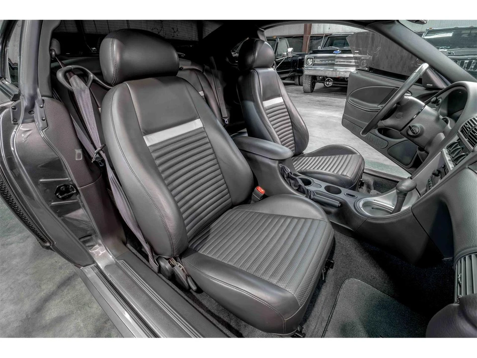 2003 Ford SN95 Mustang - Image 16 of 24