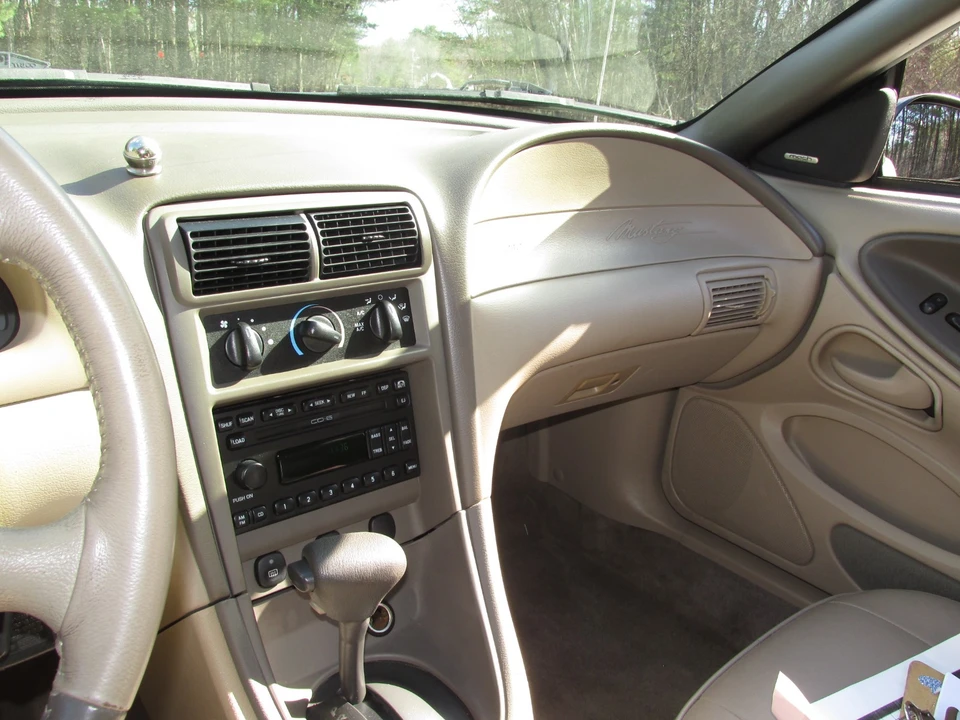 2003 Ford SN95 Mustang - Image 18 of 21