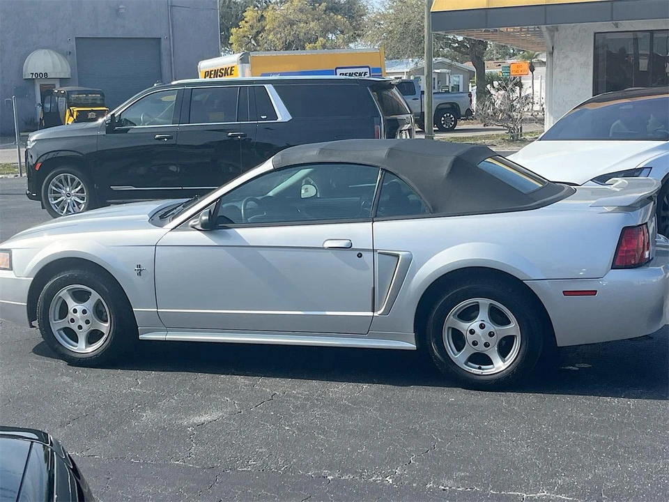 2003 Ford SN95 Mustang - Image 4 of 27