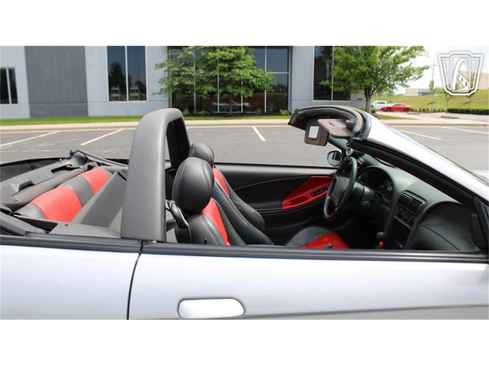 2003 Ford SN95 Mustang - Image 9 of 31