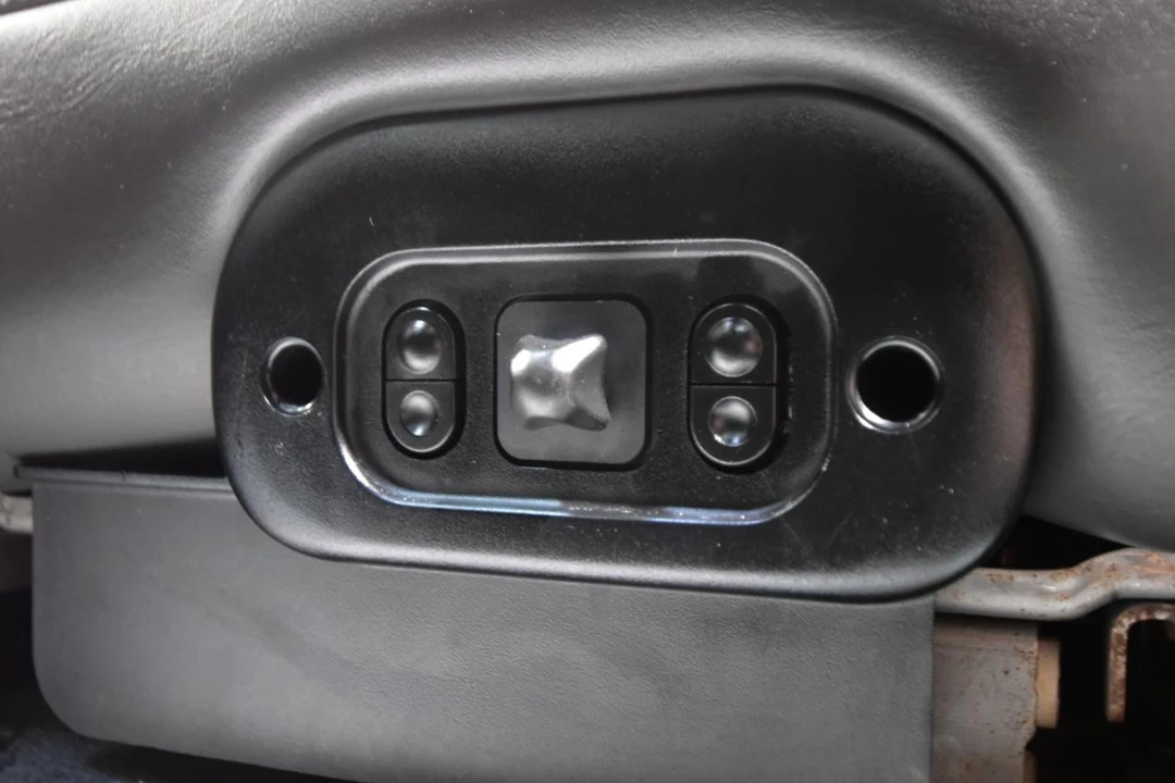 2003 Ford SN95 Mustang - Image 19 of 21