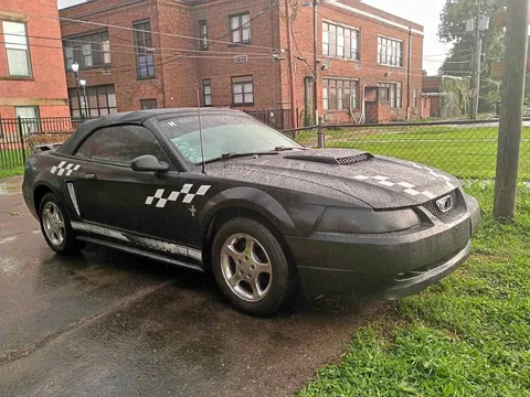 2003 Ford Mustang Bullitt Coupe