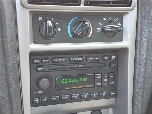 2003 Ford SN95 Mustang - Image 8 of 11