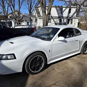 2003 Ford Mustang SVT Cobra Coupe