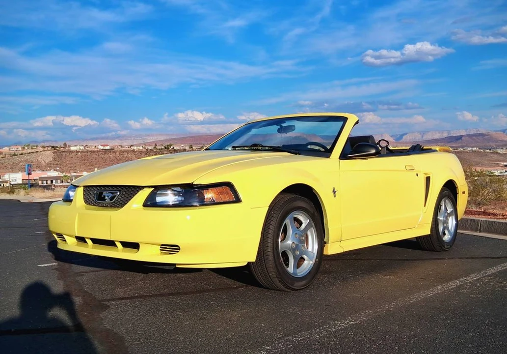 2003 Ford SN95 Mustang - Image 2 of 24