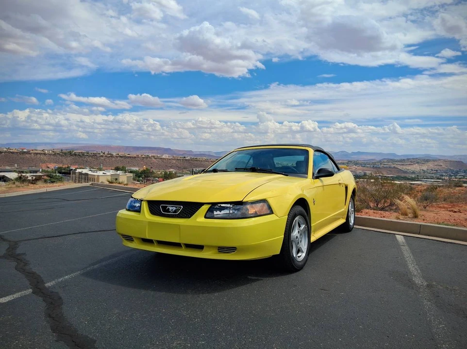 2003 Ford SN95 Mustang - Image 10 of 24