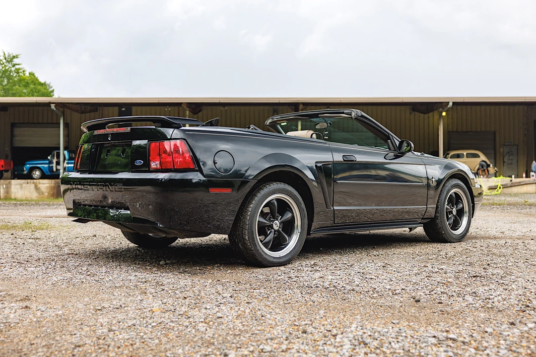 2003 Ford SN95 Mustang - Image 12 of 31