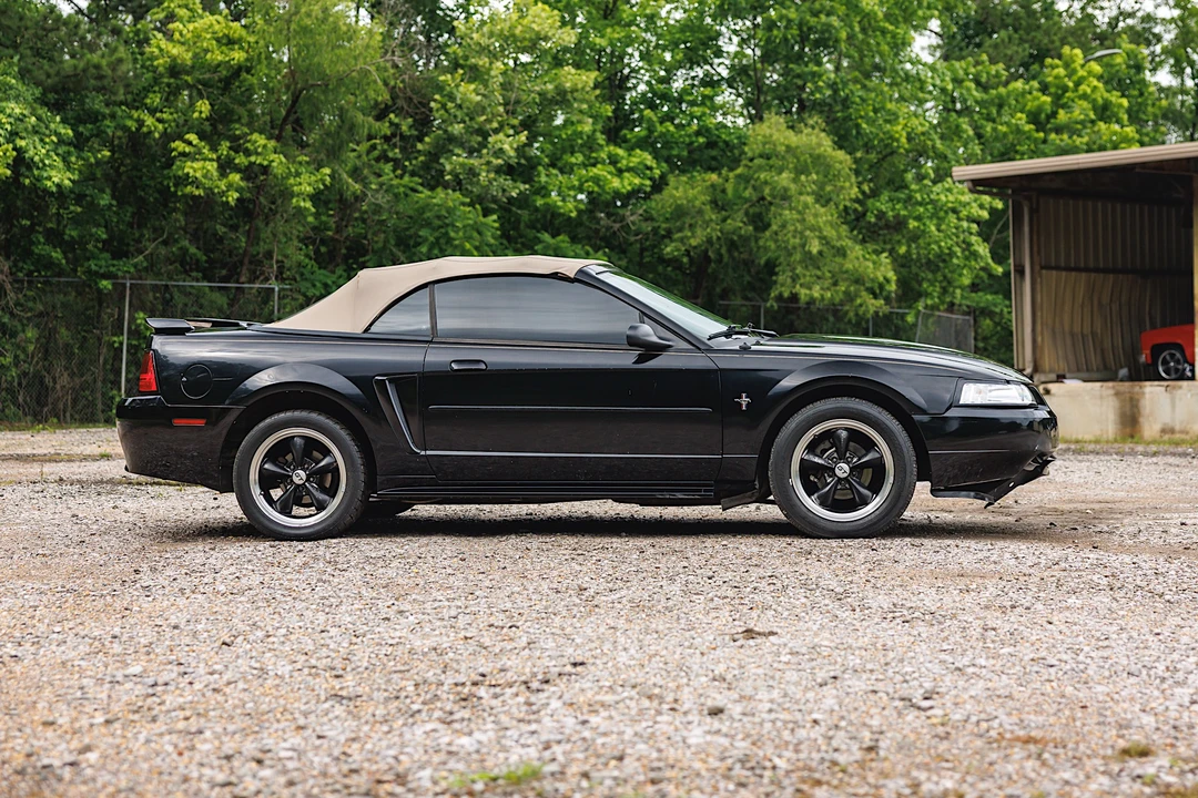 2003 Ford SN95 Mustang - Image 9 of 31