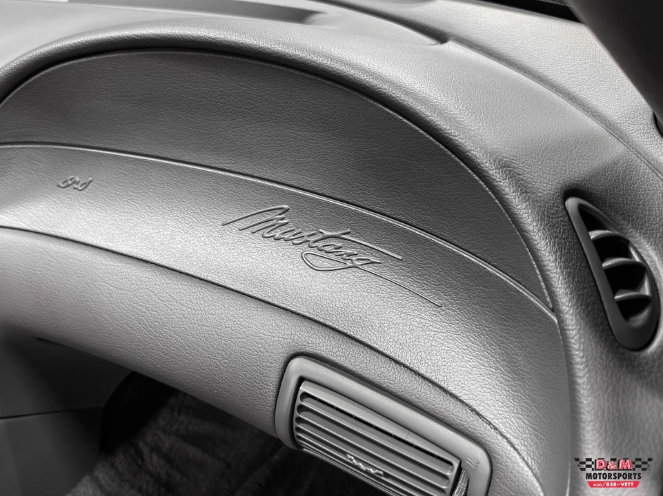 2003 Ford SN95 Mustang - Image 16 of 31
