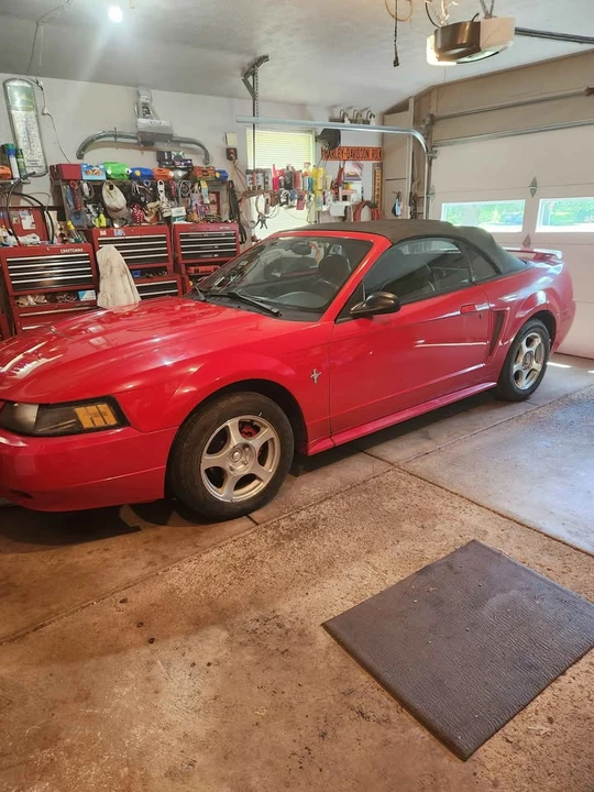 2003 Ford SN95 Mustang - Image 2 of 4