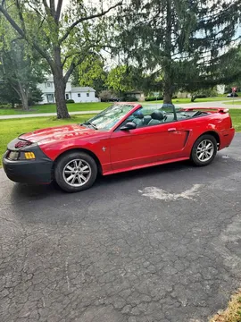 2003 Ford Mustang Convertible 2D