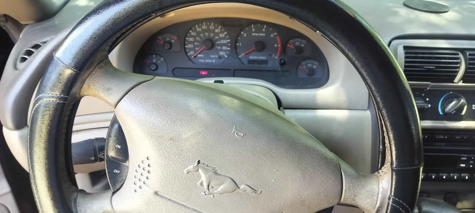 2003 Ford SN95 Mustang - Image 9 of 12