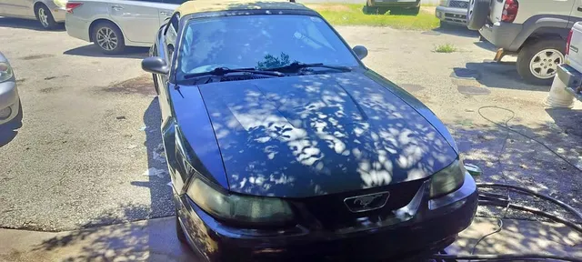 2003 Ford Mustang Convertible 2D