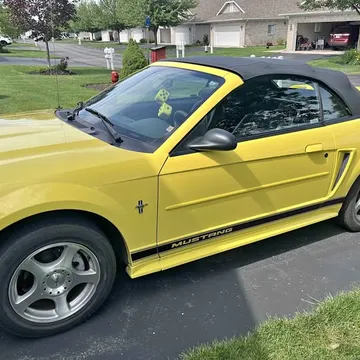 2003 Ford Mustang Convertible
