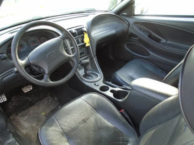 2003 Ford SN95 Mustang - Image 3 of 3