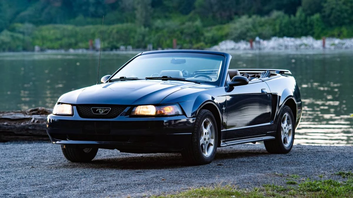 2003 Ford SN95 Mustang - Image 10 of 15