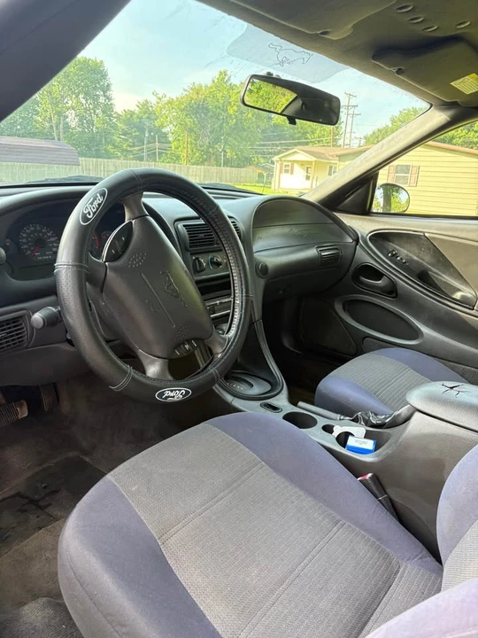 2003 Ford SN95 Mustang - Image 6 of 8