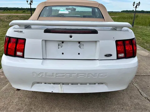 2003 Ford Mustang
