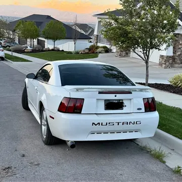 2003 Ford Mustang Coupe
