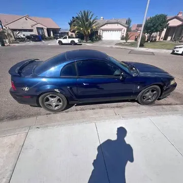 2003 Ford Mustang Coupe 2D