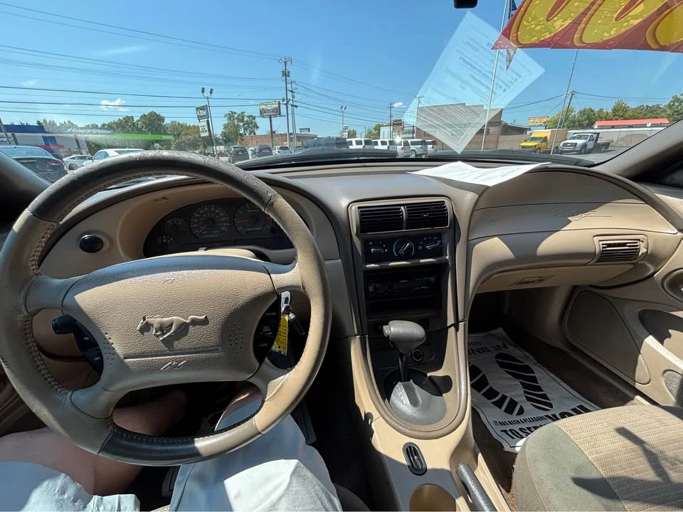 2003 Ford SN95 Mustang - Image 13 of 15