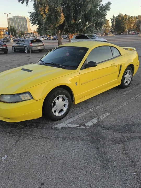 2003 Ford SN95 Mustang - Image 3 of 4