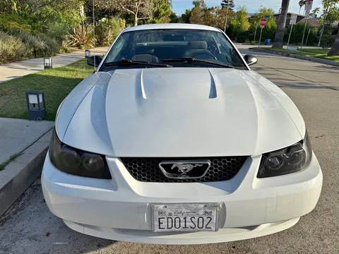 2003 Ford Mustang LX Coupe