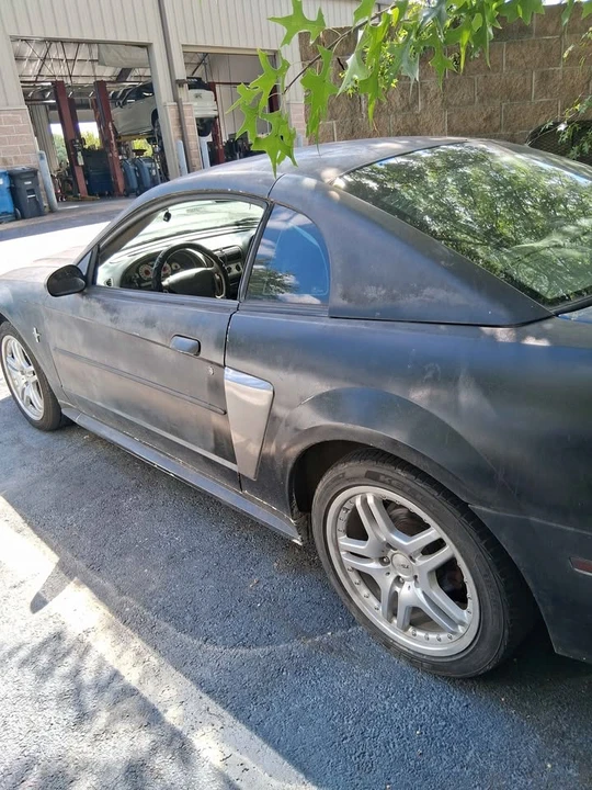 2003 Ford SN95 Mustang - Image 5 of 9