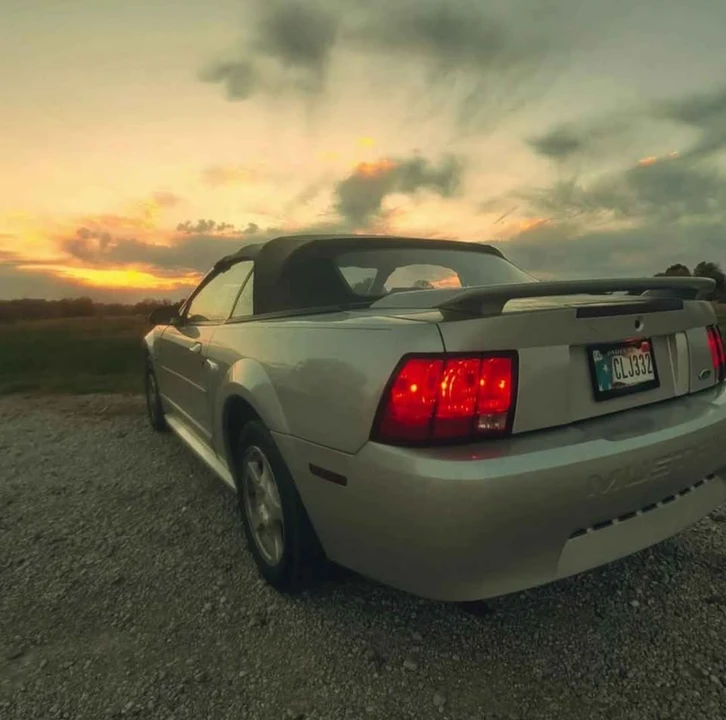 2003 Ford SN95 Mustang - Image 4 of 6