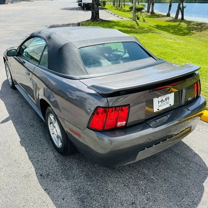 2003 Ford SN95 Mustang - Image 13 of 21