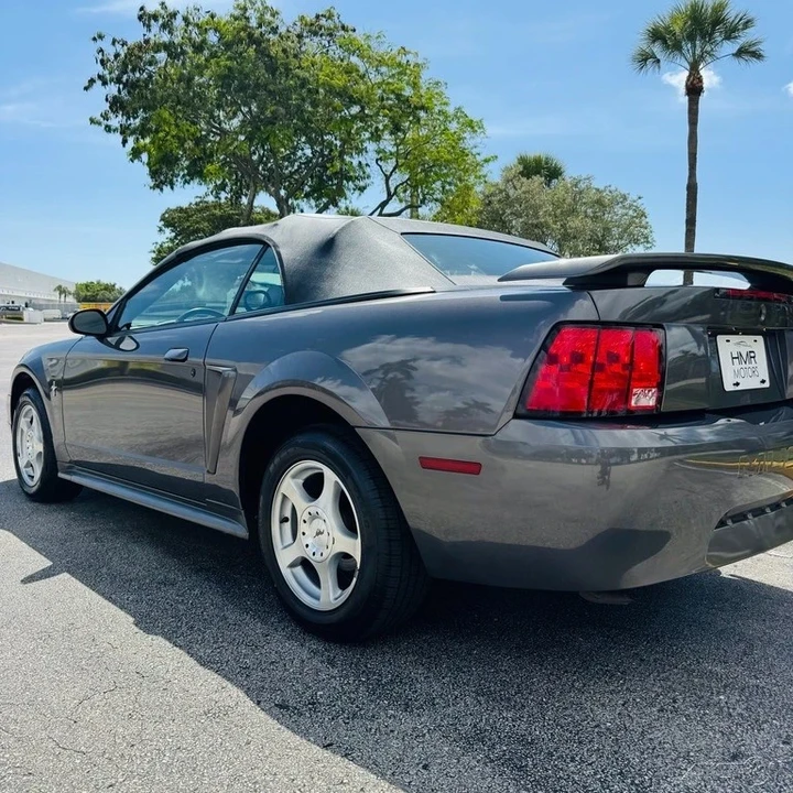 2003 Ford SN95 Mustang - Image 14 of 21