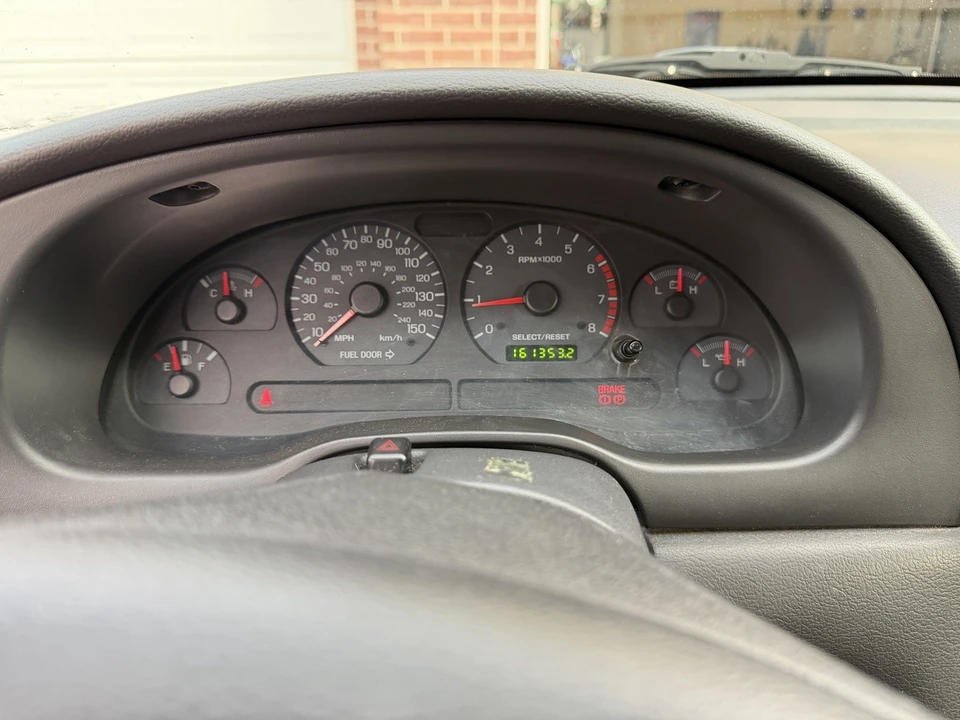 2003 Ford SN95 Mustang - Image 8 of 16