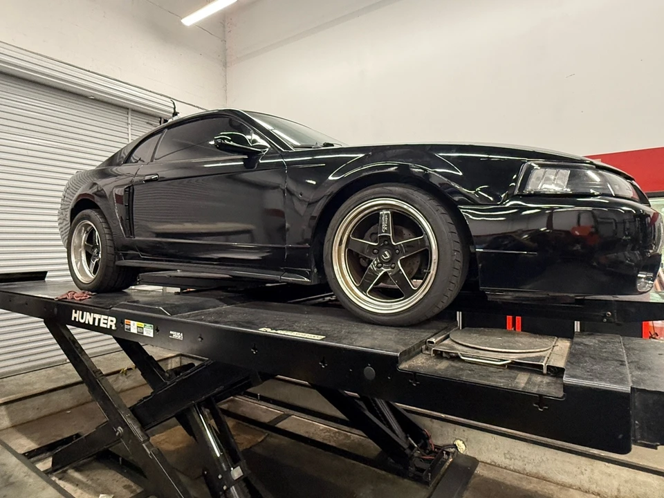 2003 Ford SN95 Mustang - Image 11 of 31