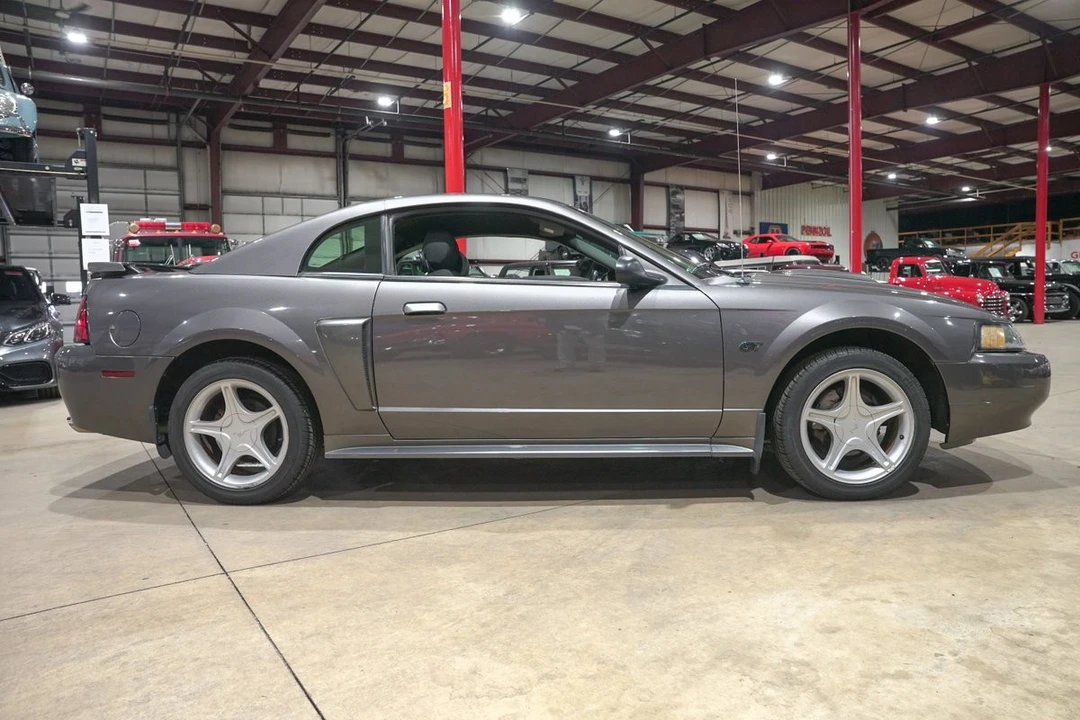 2003 Ford - Image 10 of 31