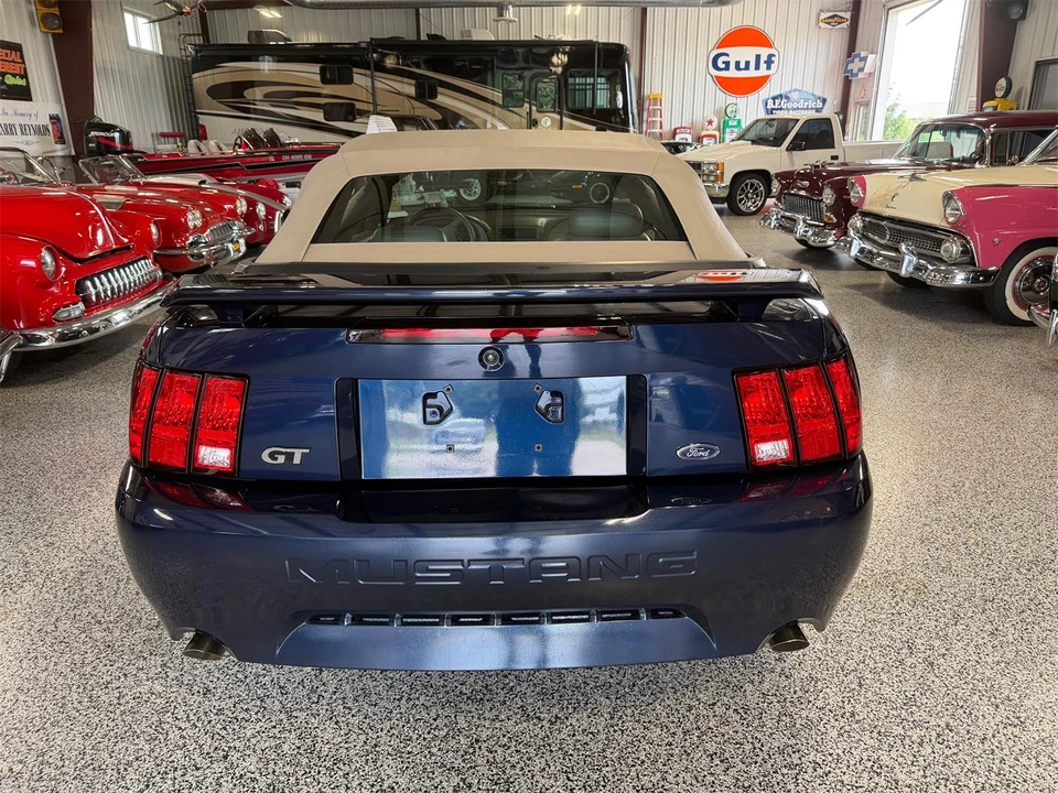 2003 Ford SN95 Mustang - Image 11 of 31