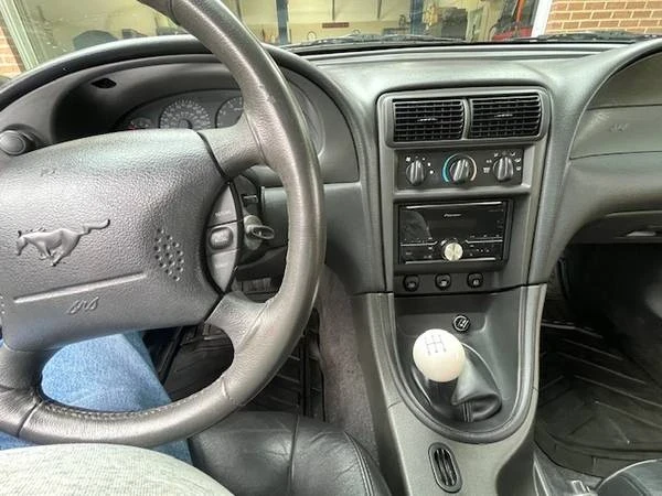 2003 Ford SN95 Mustang - Image 9 of 12