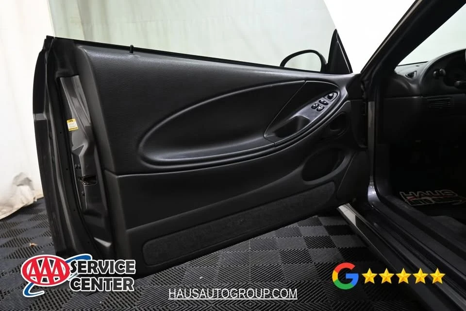 2003 Ford SN95 Mustang - Image 16 of 20