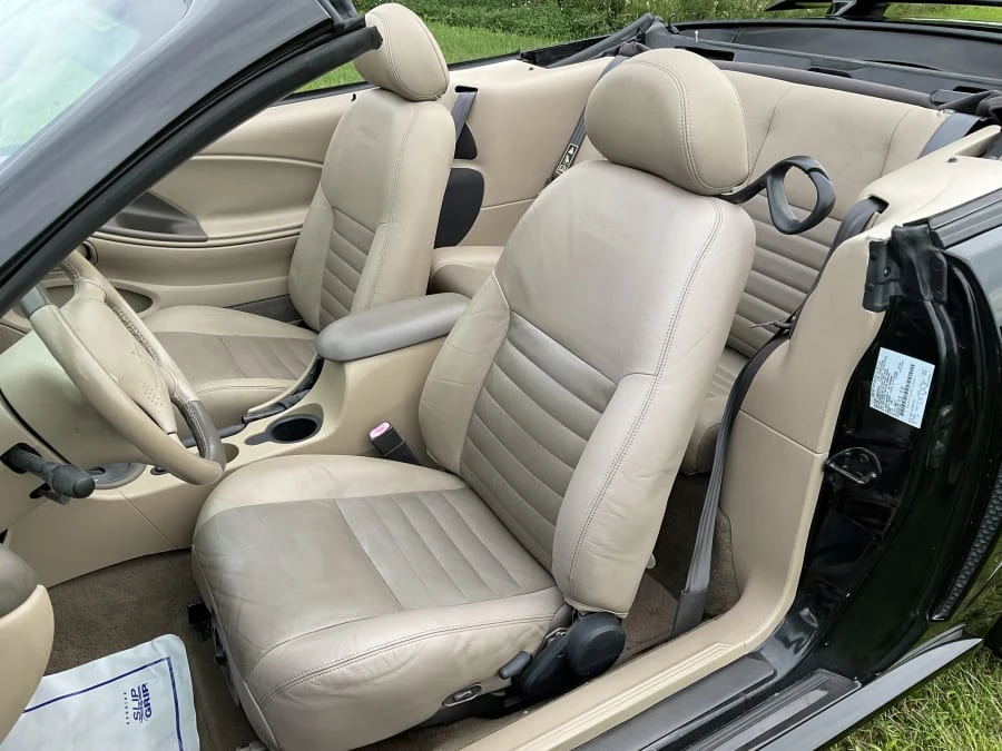 2003 Ford SN95 Mustang - Image 10 of 16